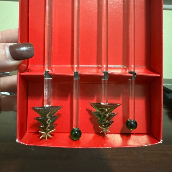 PIER 1 IMPORTS CHRISTMAS TREE HANDMADE GLASS SWIZZLE STICKS SET OF 4 - Picture 3 of 5